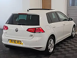 Used 2016 Volkswagen Golf Bluemotion Tech Match Edition White - Interior and Exterior details 4