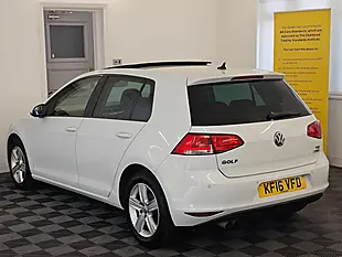 Used 2016 Volkswagen Golf Bluemotion Tech Match Edition White - Interior and Exterior details 6