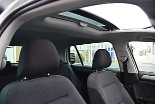 Used 2016 Volkswagen Golf Bluemotion Tech Match Edition White - Interior and Exterior details 9