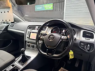 Used 2016 Volkswagen Golf Bluemotion Tech Match Edition White - Interior and Exterior details 16