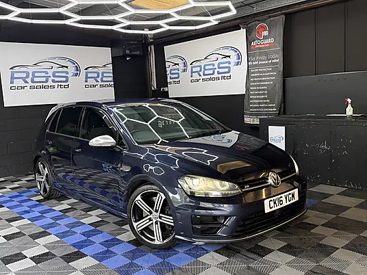 2016 Volkswagen Golf 2.0 TSI BlueMotion Tech R
