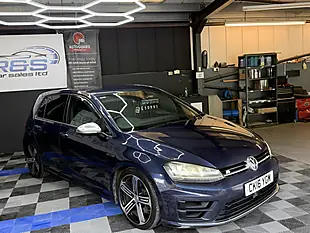 Used 2016 Volkswagen Golf Bluemotion Tech R Blue - Interior and Exterior details 15