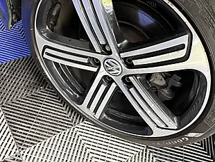 Used 2016 Volkswagen Golf Bluemotion Tech R Blue - Interior and Exterior details 20