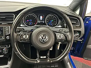 Used 2016 Volkswagen Golf Bluemotion Tech R Blue - Interior and Exterior details 16
