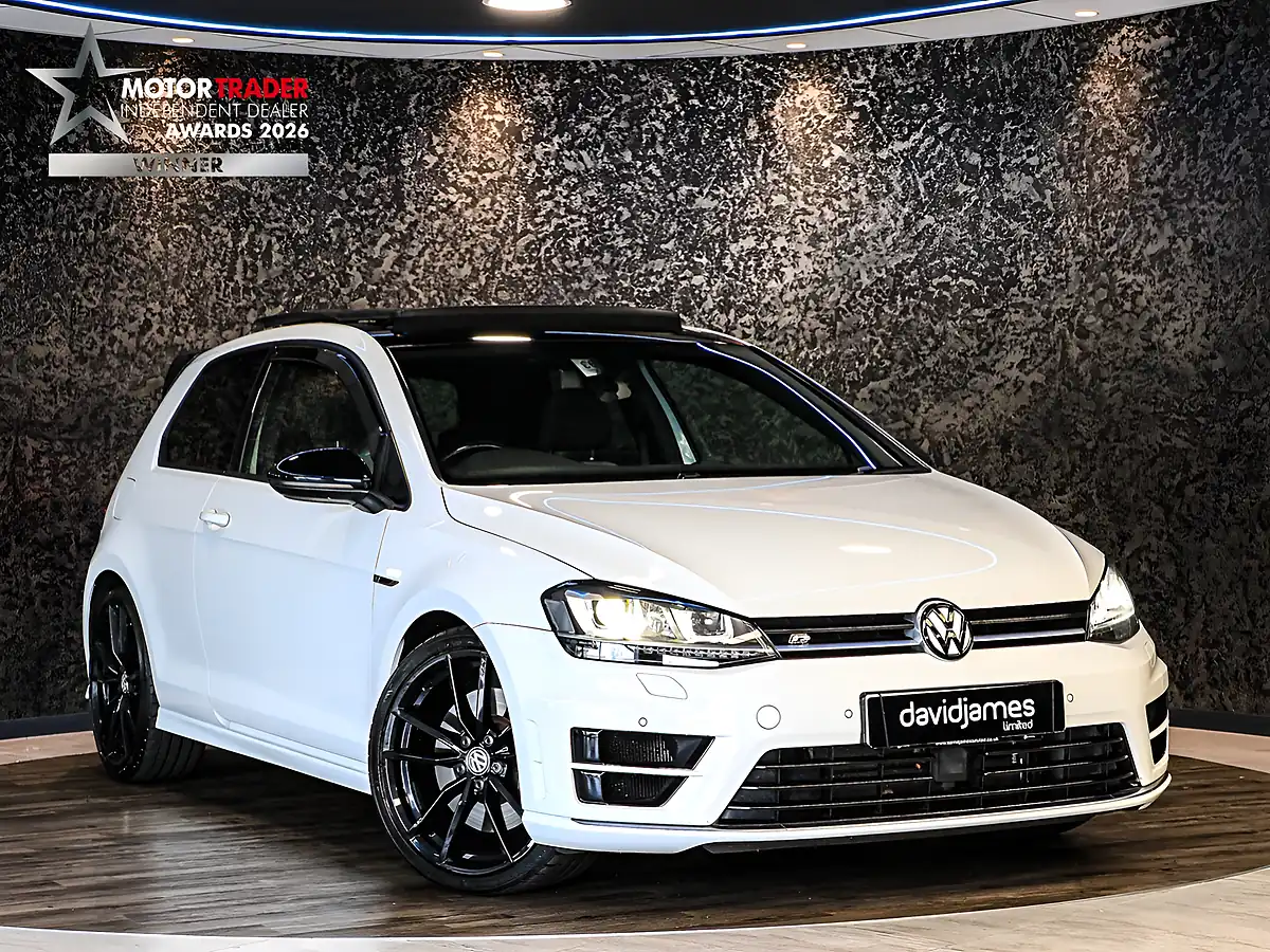 Used 2016 Volkswagen Golf Bluemotion Tech R White - Front View