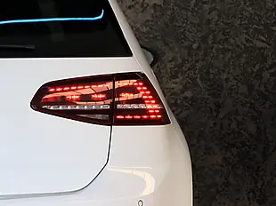 Used 2016 Volkswagen Golf Bluemotion Tech R White - Interior and Exterior details 11