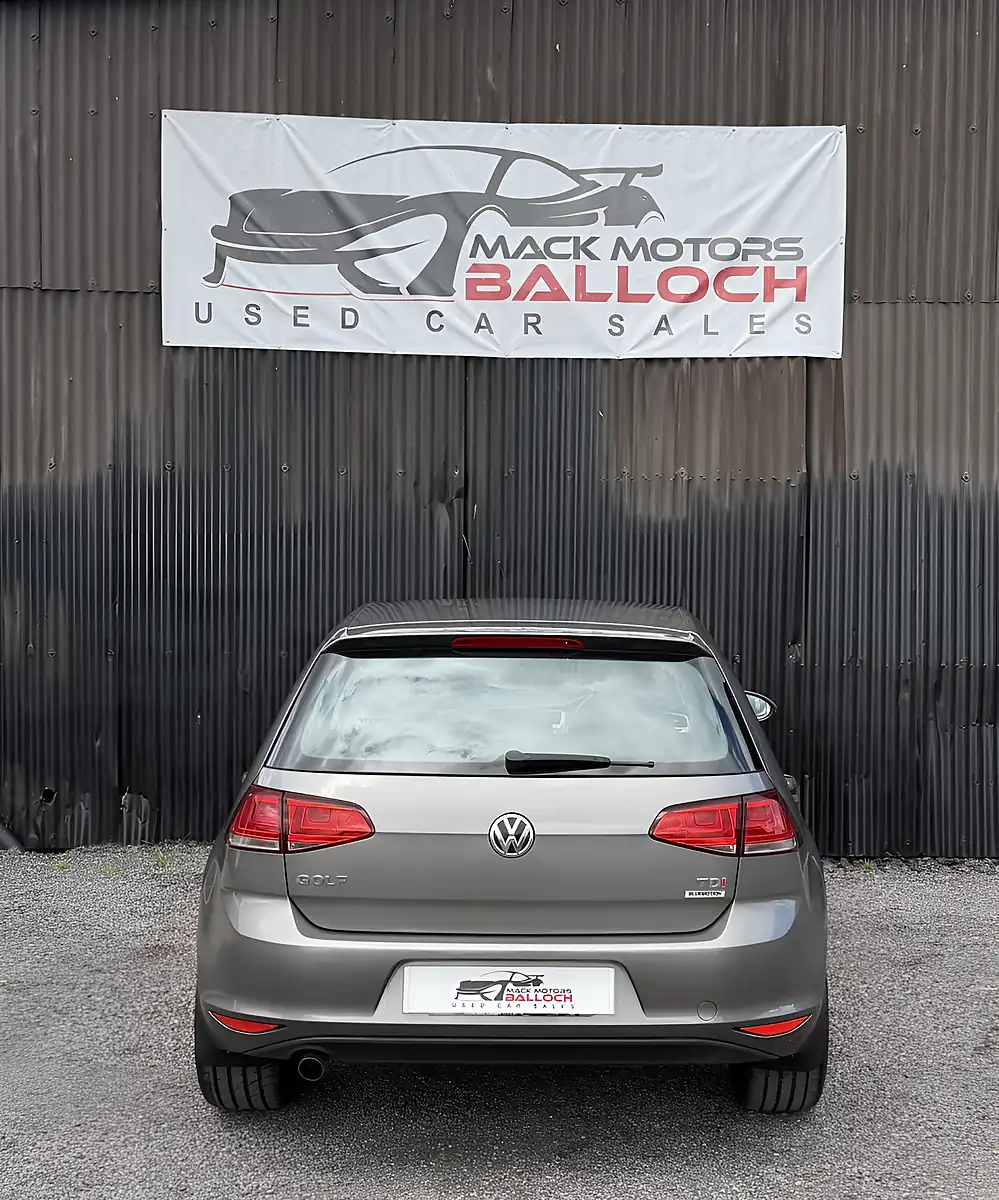 Used 2016 Volkswagen Golf Bluemotion Tech S Grey - Interior and Exterior details 6
