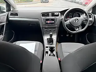 Used 2016 Volkswagen Golf Bluemotion Tech S Silver - Interior and Exterior details 11