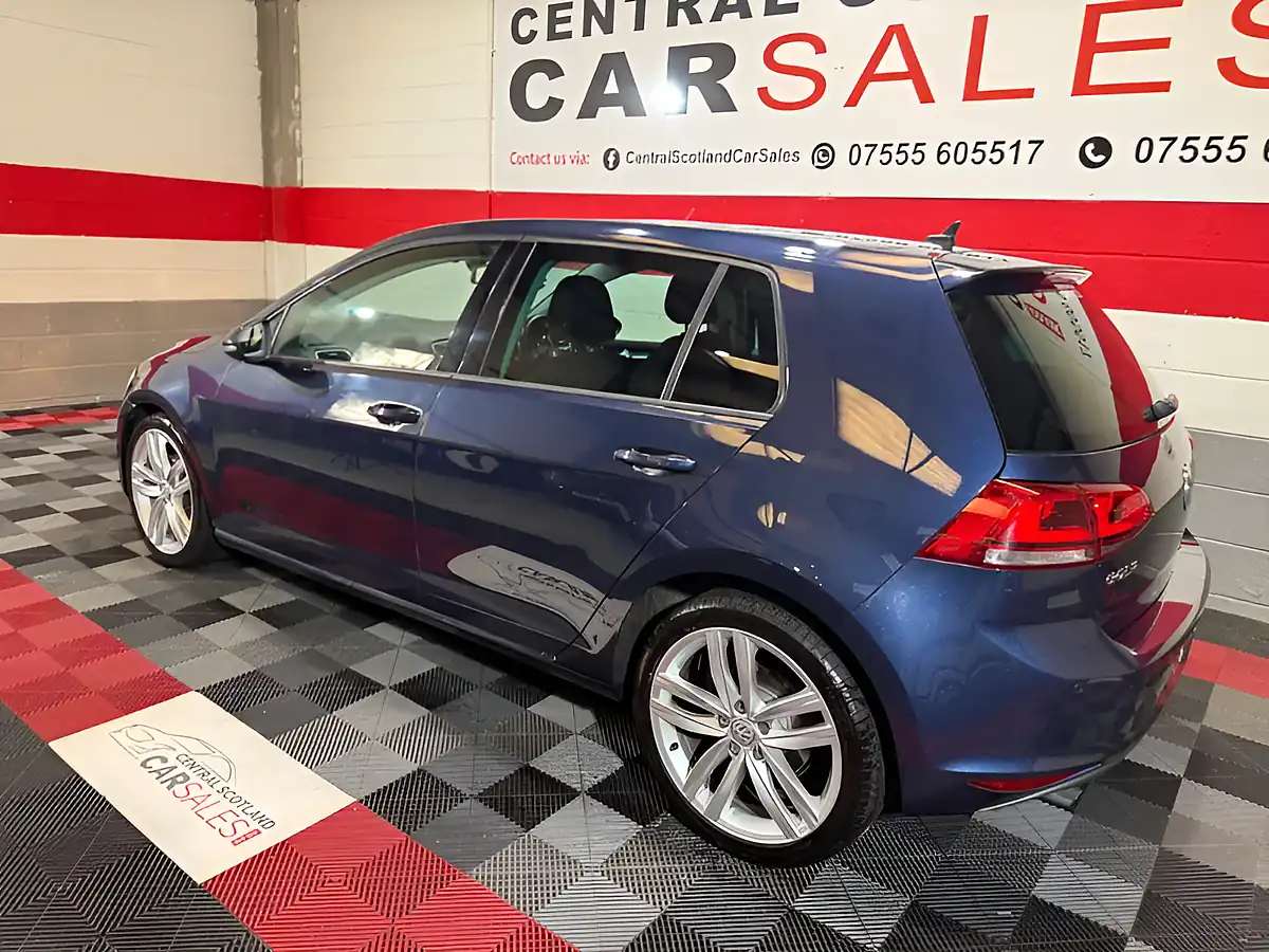 Used 2016 Volkswagen Golf GT Edition Blue - Interior and Exterior details 7