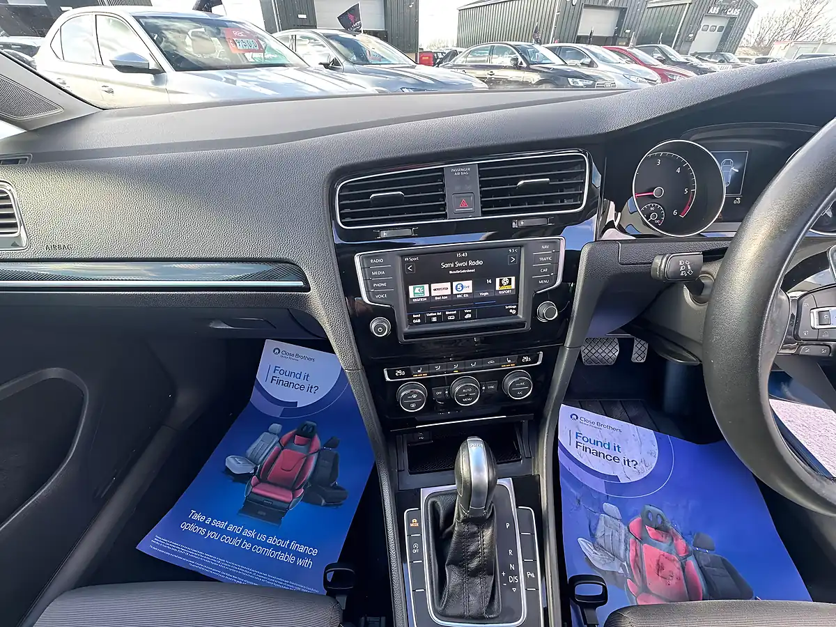 Used 2016 Volkswagen Golf GT Edition Blue - Interior and Exterior details 13