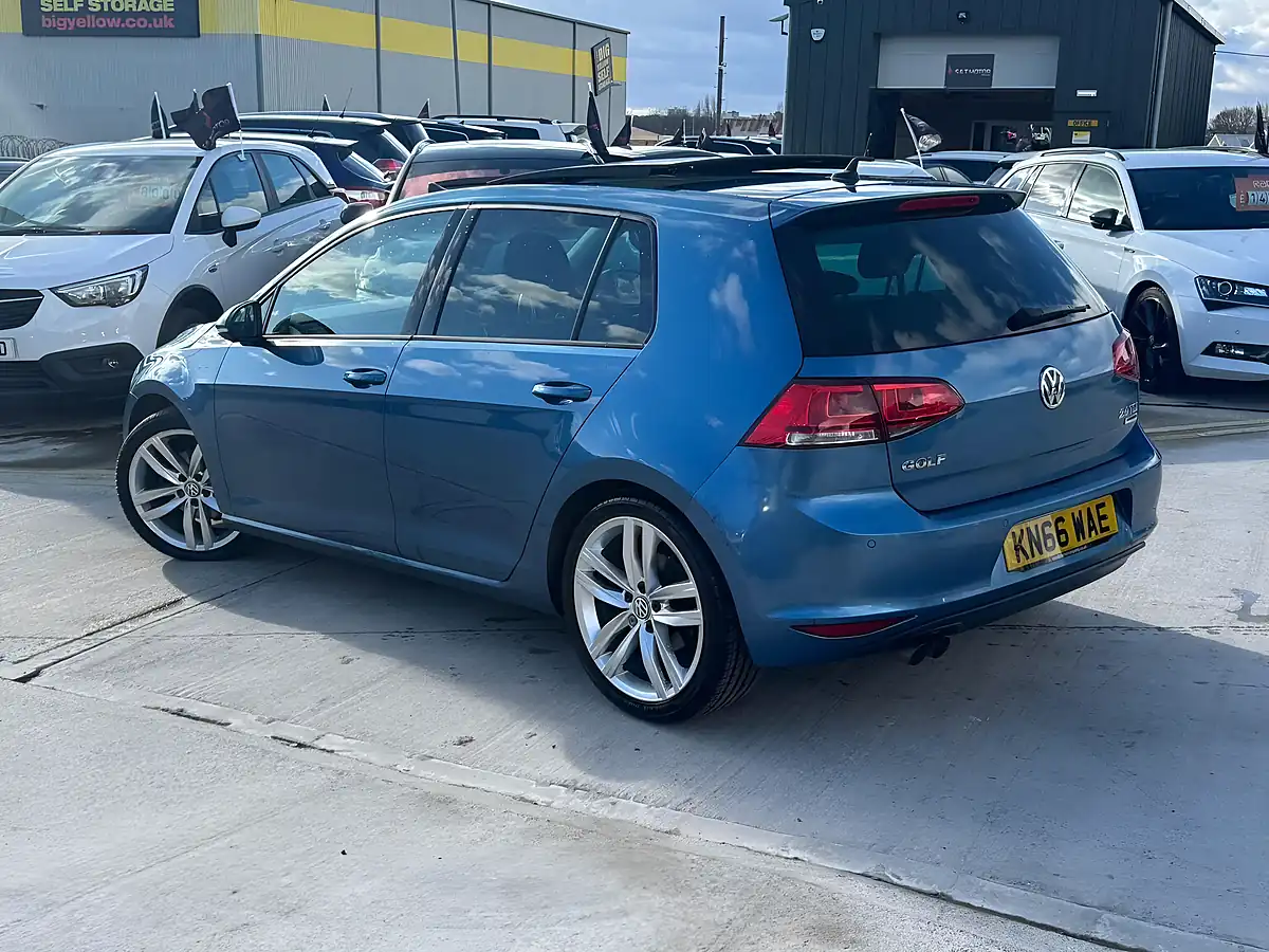 Used 2016 Volkswagen Golf GT Edition Blue - Interior and Exterior details 7