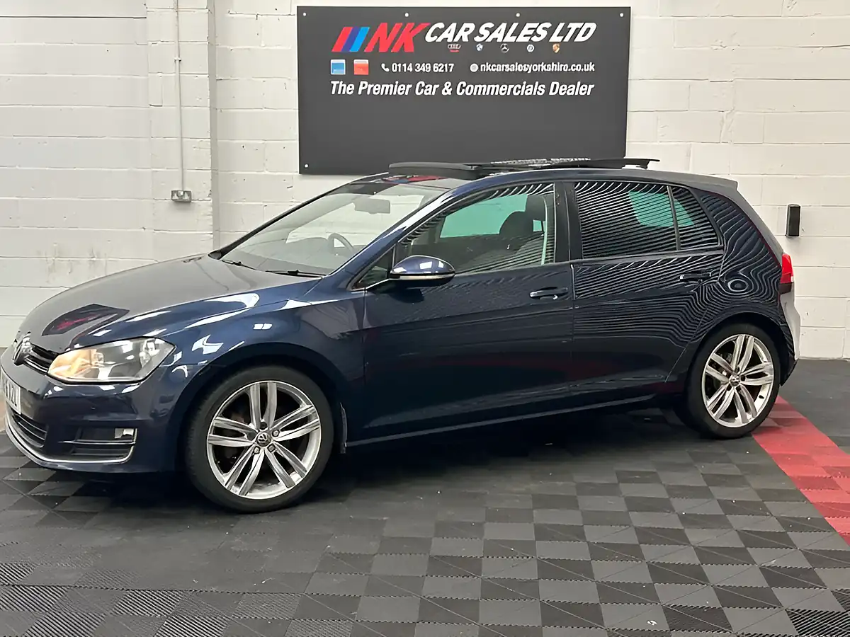 Used 2016 Volkswagen Golf GT Edition Blue - Interior and Exterior details 2