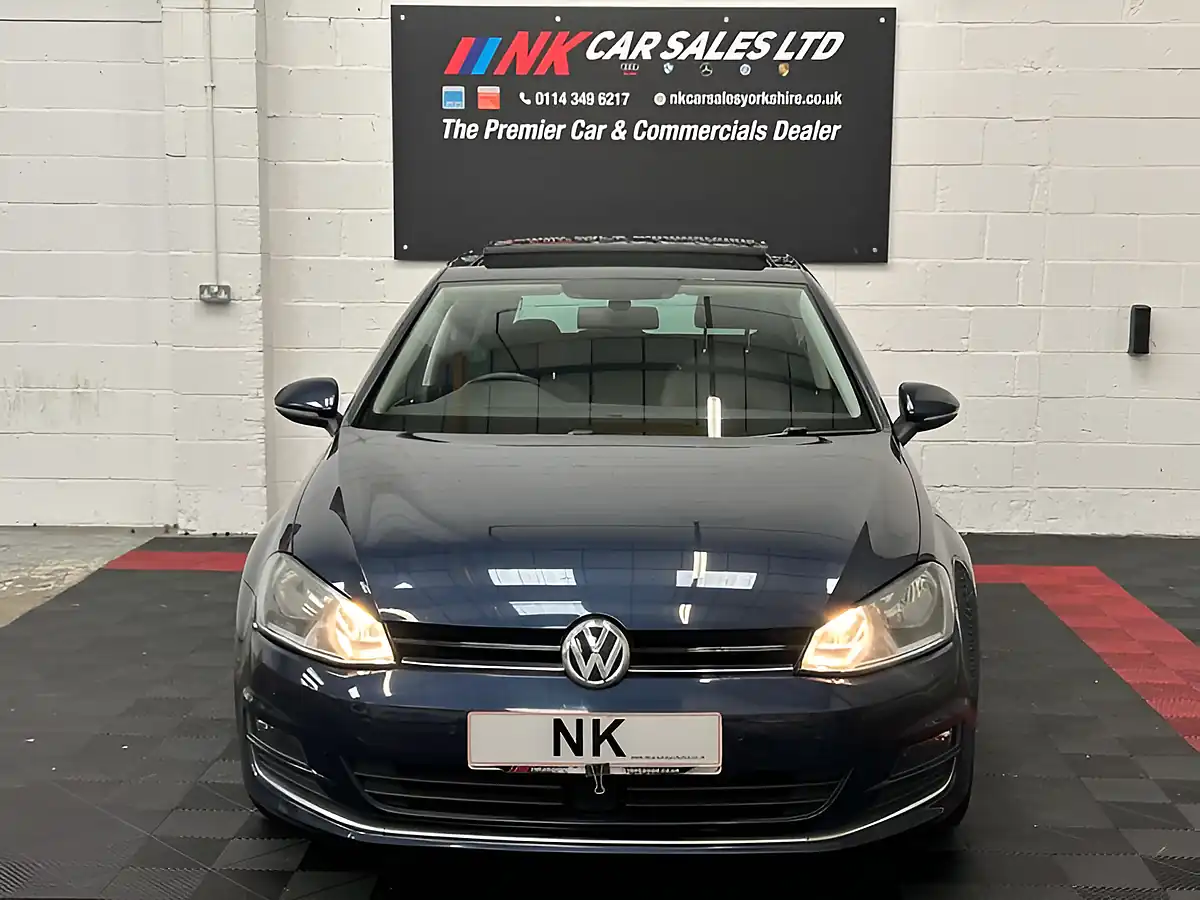 Used 2016 Volkswagen Golf GT Edition Blue - Interior and Exterior details 6