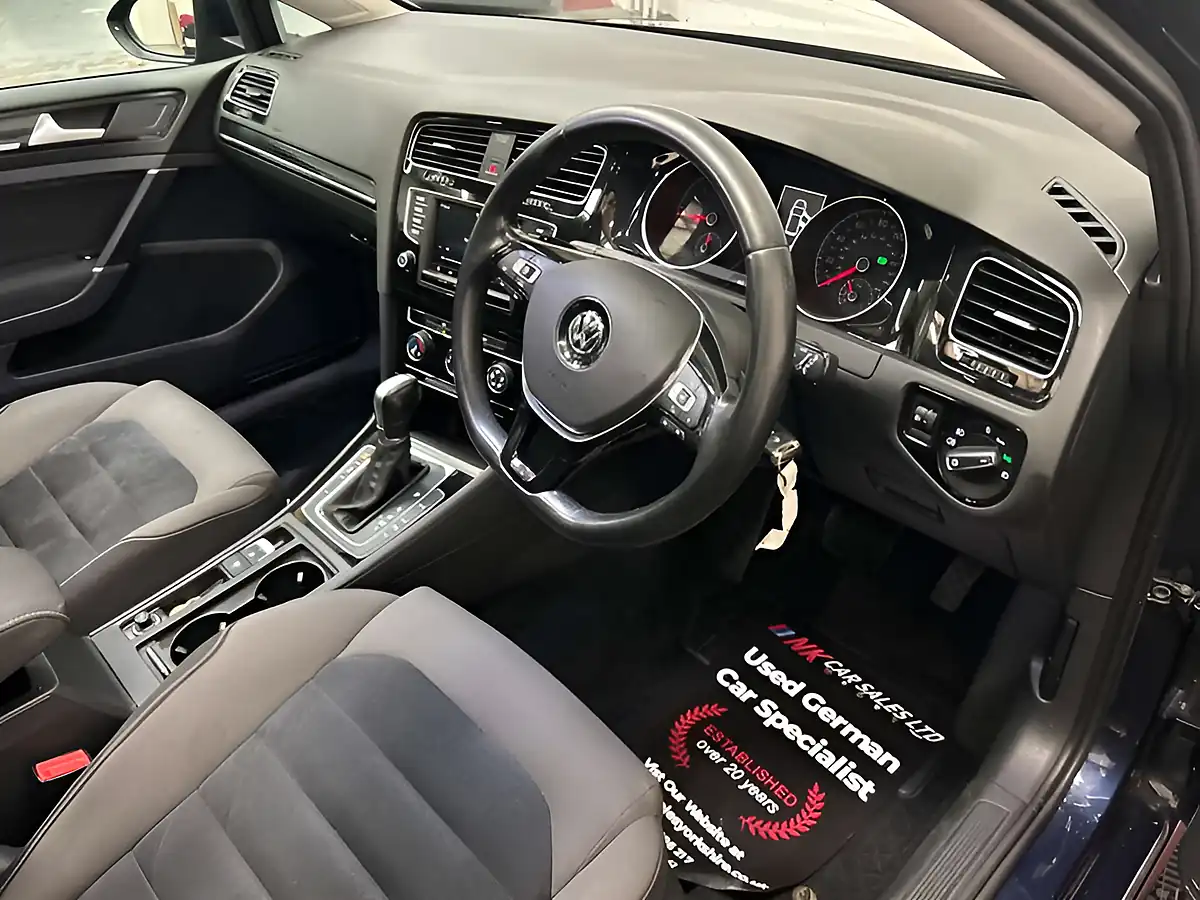 Used 2016 Volkswagen Golf GT Edition Blue - Interior and Exterior details 8