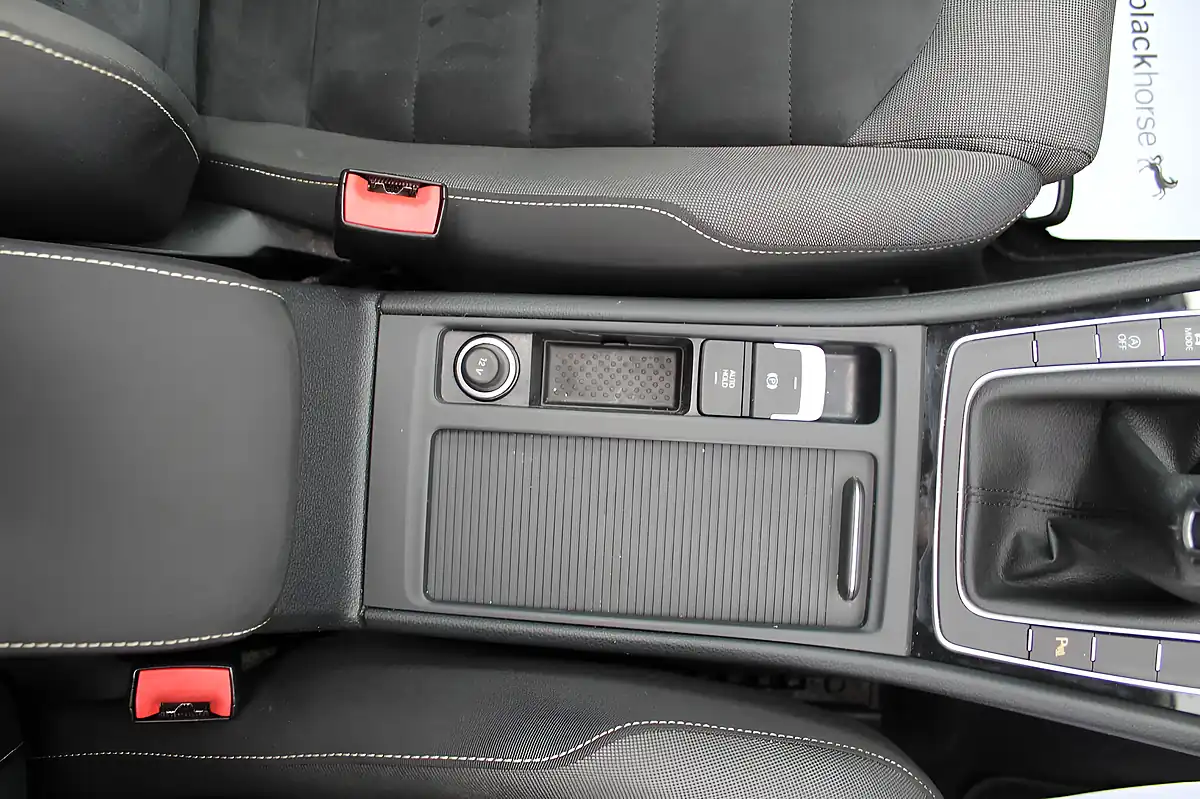 Used 2016 Volkswagen Golf GT Edition Grey - Interior and Exterior details 14