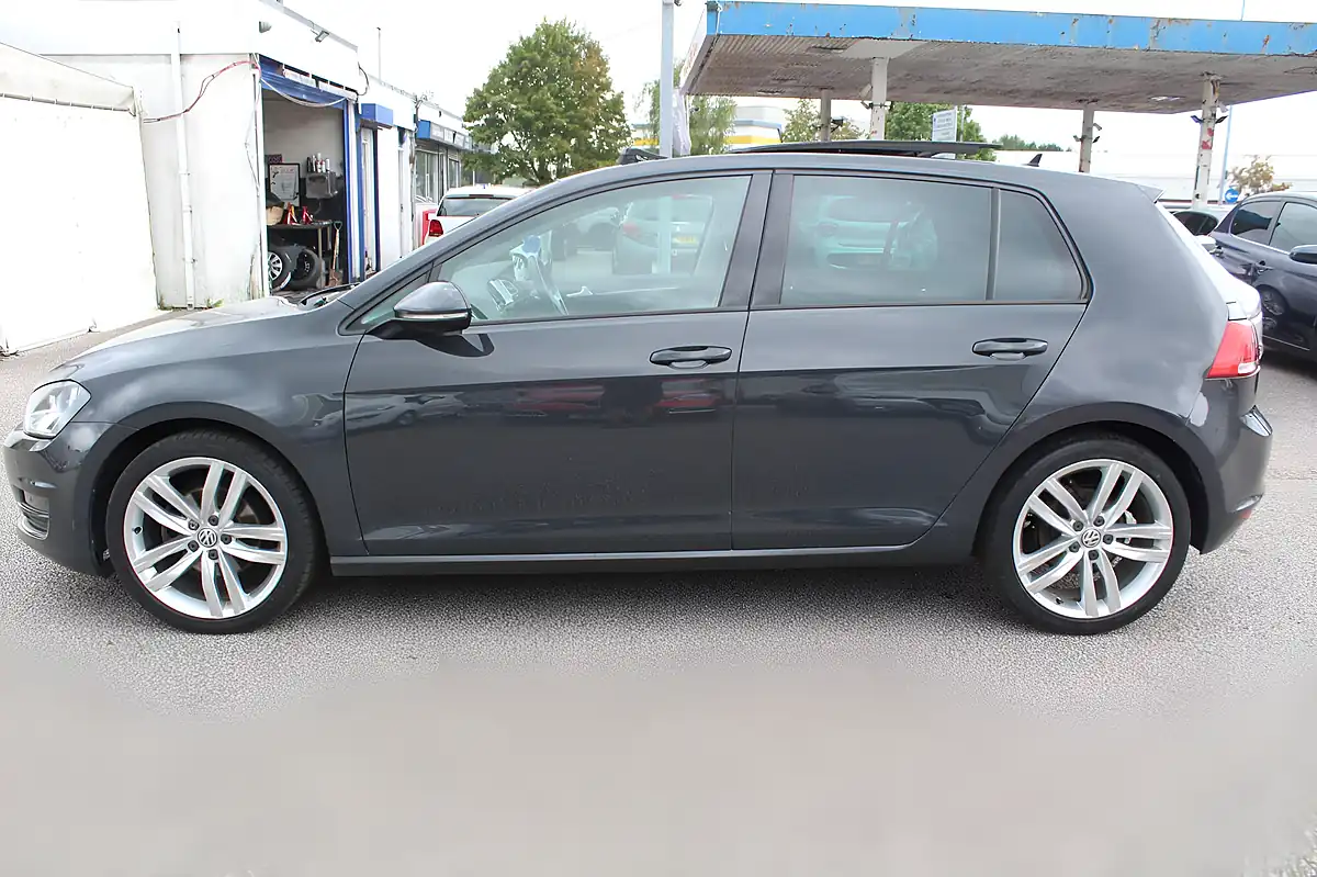 Used 2016 Volkswagen Golf GT Edition Grey - Interior and Exterior details 8