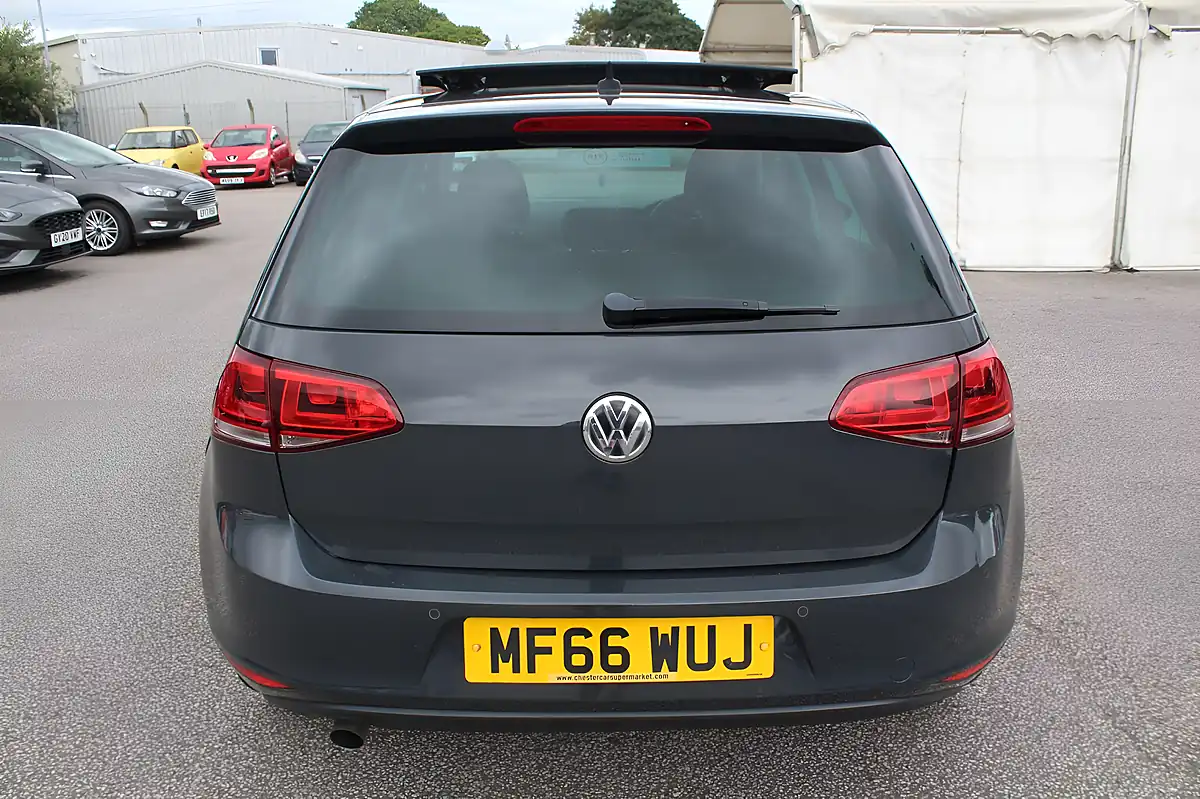 Used 2016 Volkswagen Golf GT Edition Grey - Interior and Exterior details 9