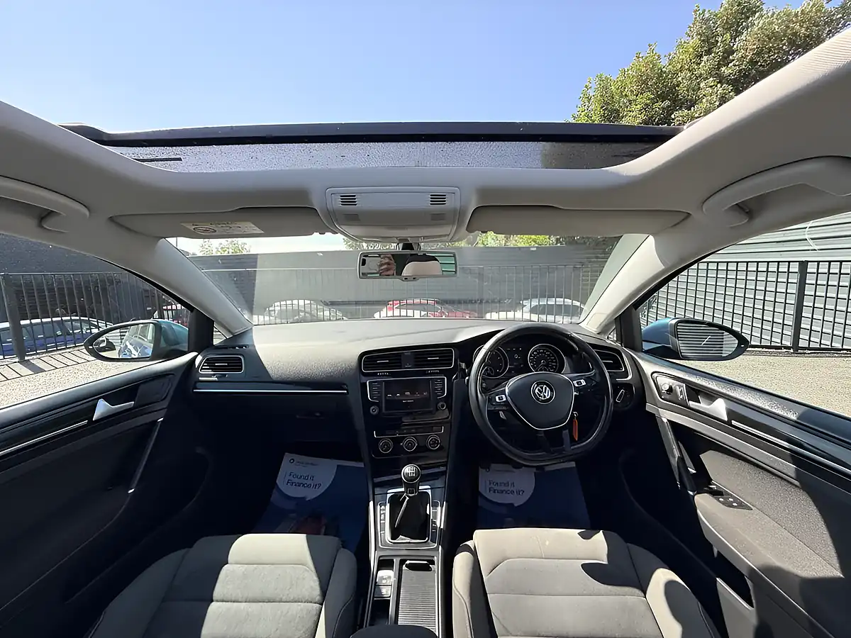 Used 2016 Volkswagen Golf GT Edition Pacific Blue - Interior and Exterior details 14