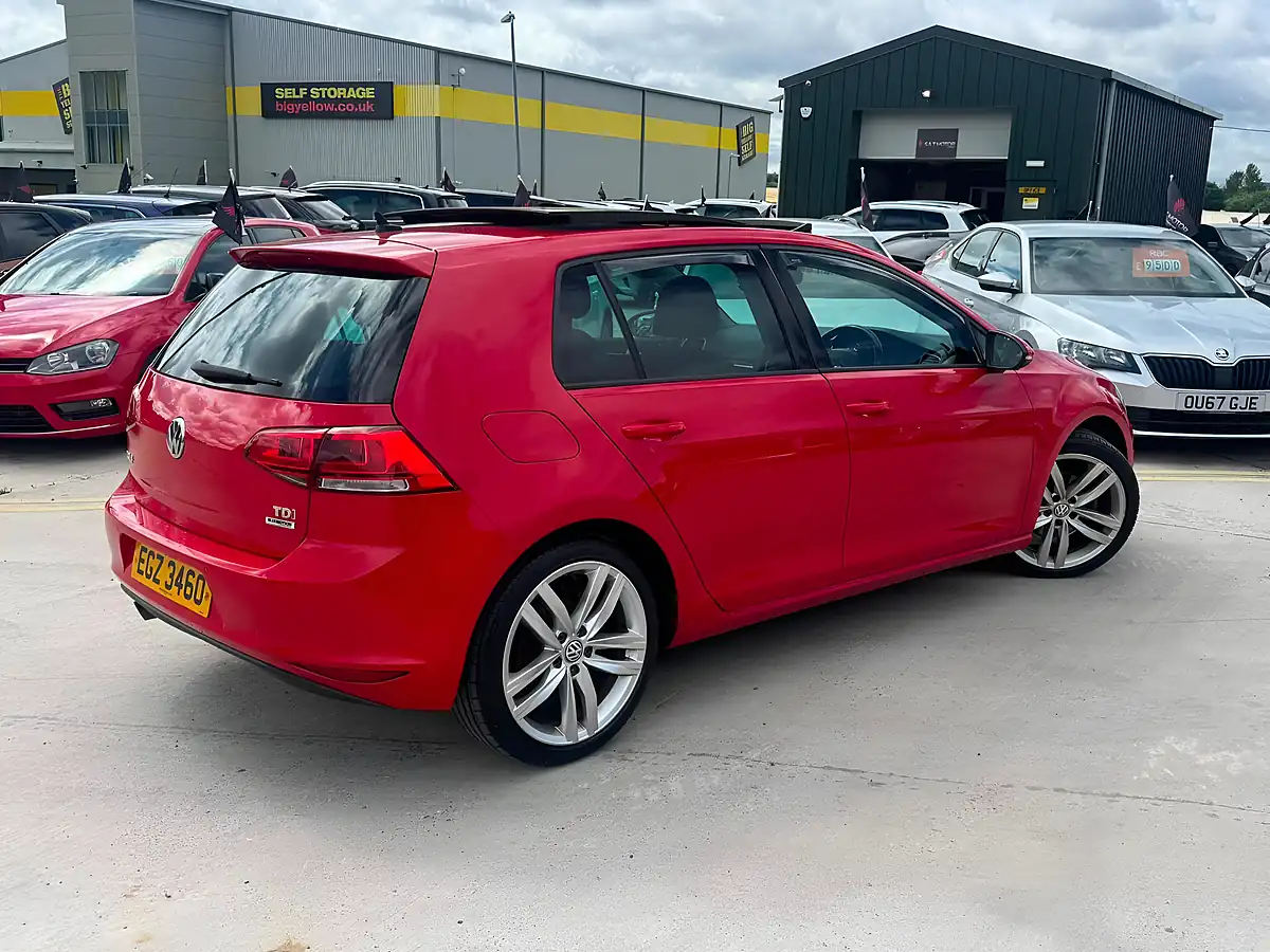 Used 2016 Volkswagen Golf GT Edition Red - Interior and Exterior details 12