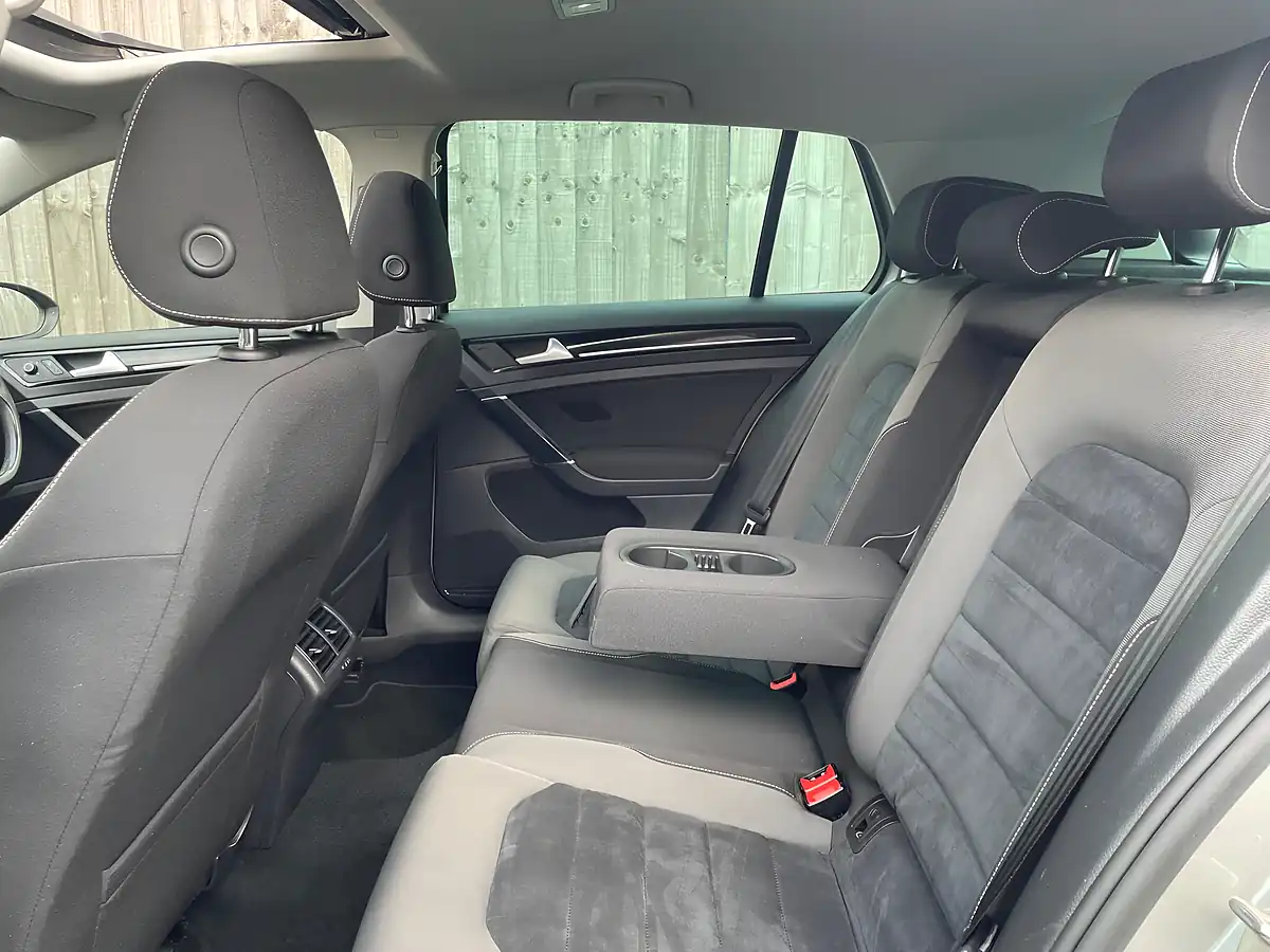 Used 2016 Volkswagen Golf GT Edition Silver - Interior and Exterior details 12
