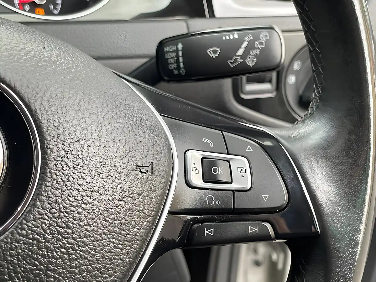 Used 2016 Volkswagen Golf GT Edition Silver - Interior and Exterior details 19