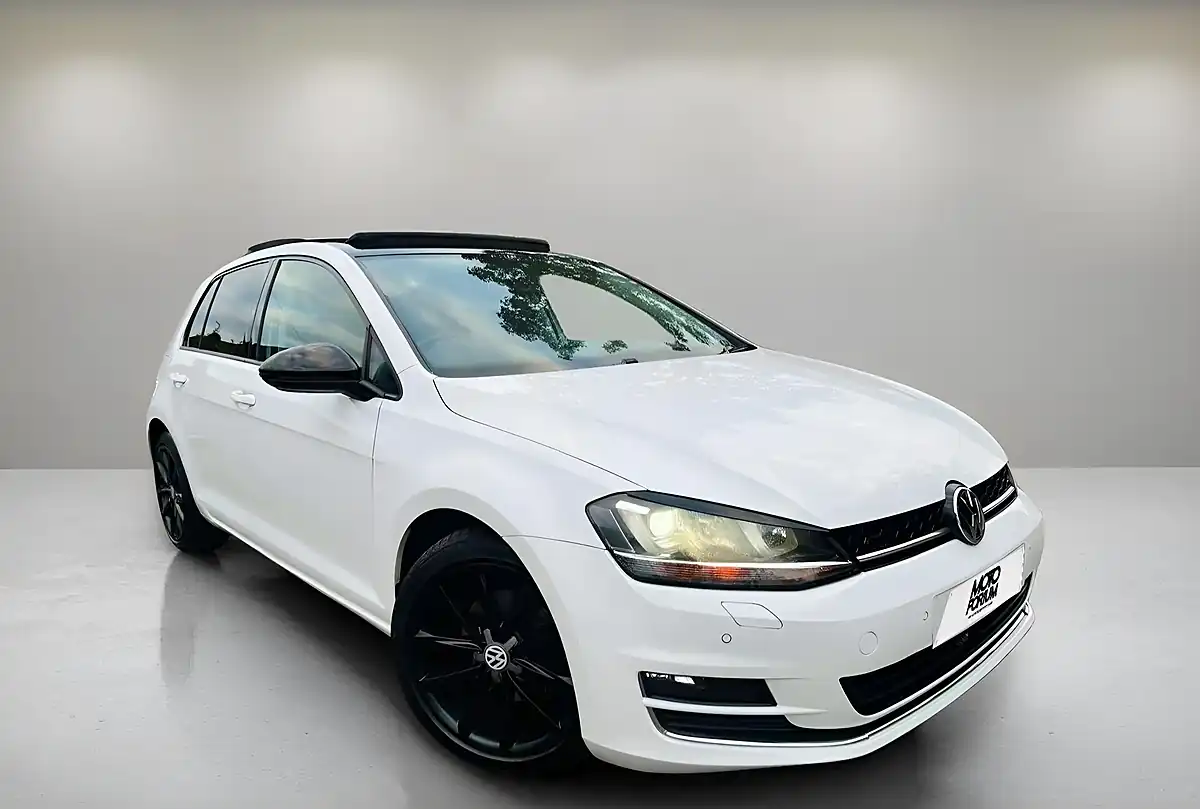 Used 2016 Volkswagen Golf GT Edition White - Front View