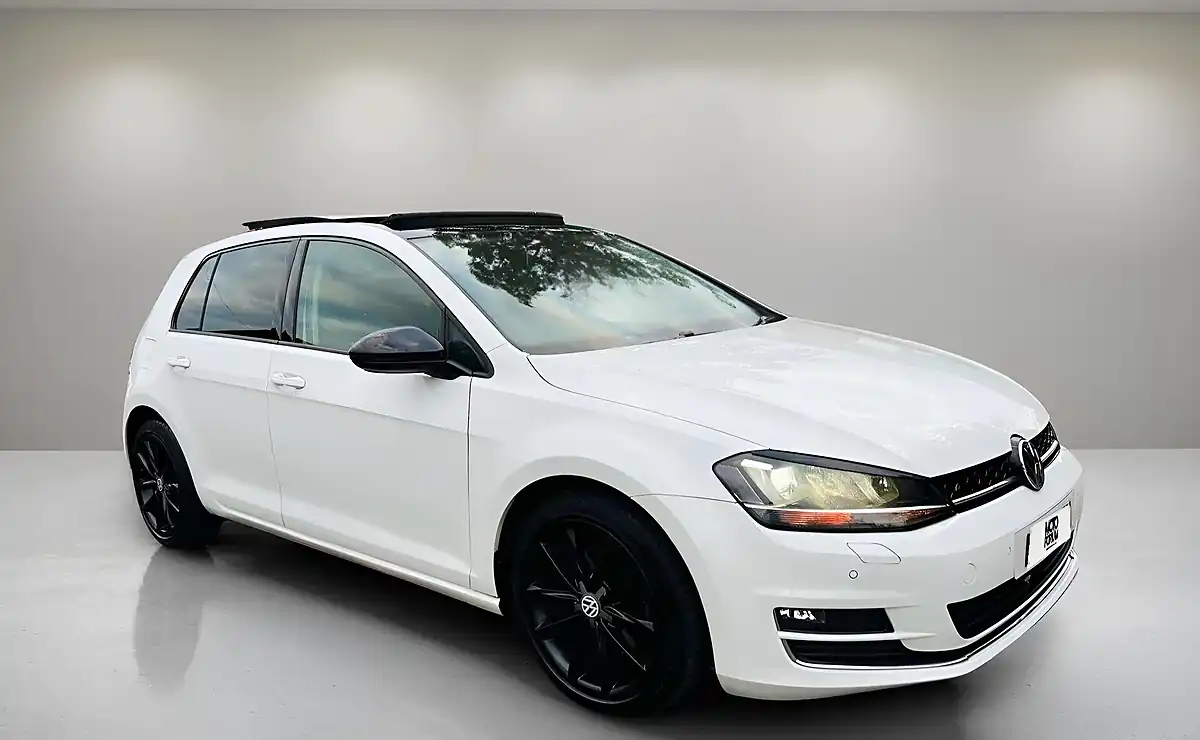 Used 2016 Volkswagen Golf GT Edition White - Interior and Exterior details 5