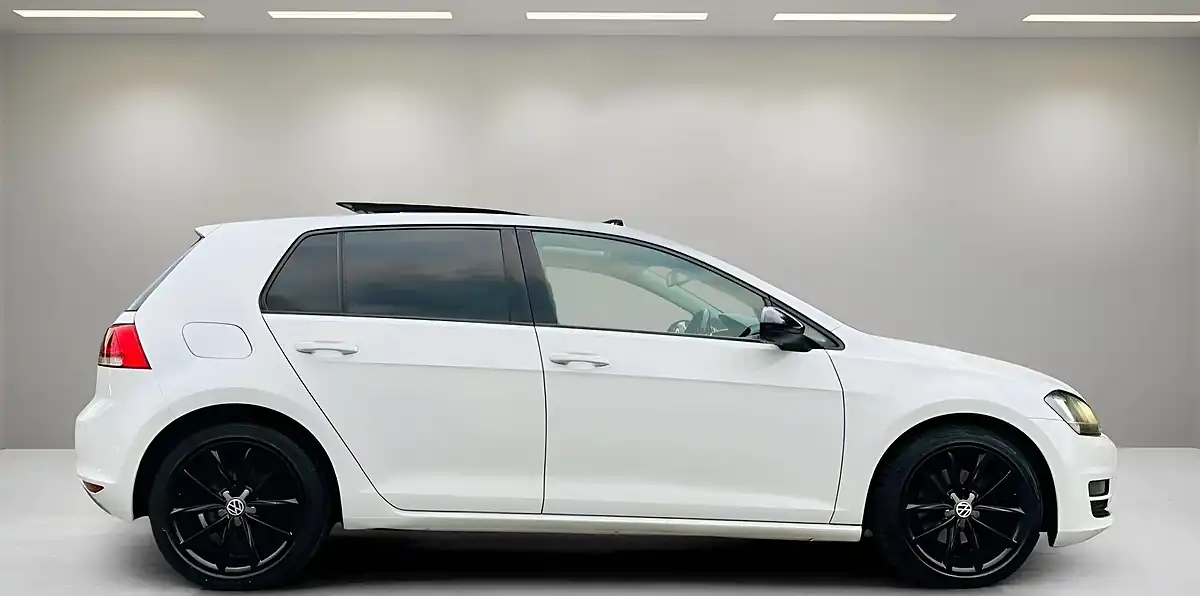 Used 2016 Volkswagen Golf GT Edition White - Interior and Exterior details 6