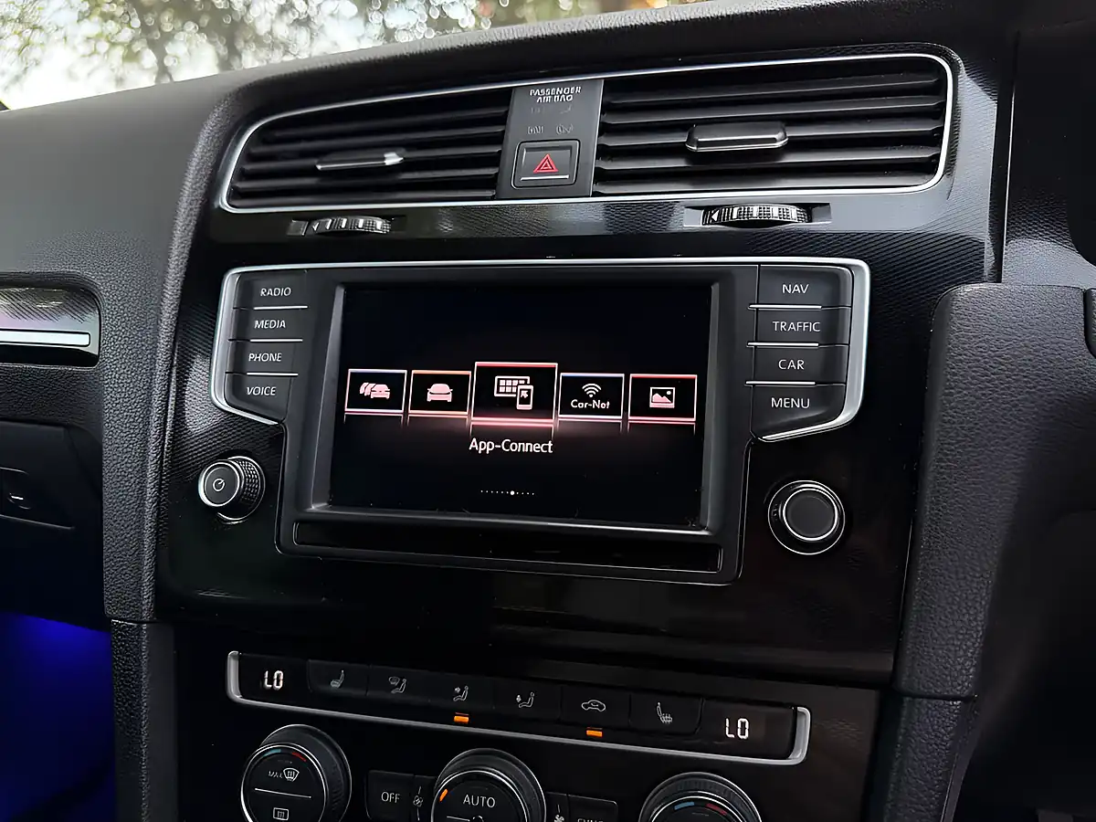 Used 2016 Volkswagen Golf Gtd Black - Interior and Exterior details 11