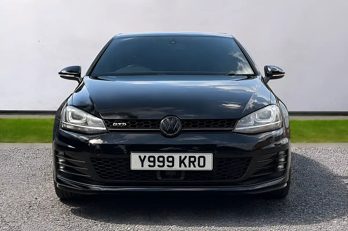 Used 2016 Volkswagen Golf Gtd Black - Interior and Exterior details 2