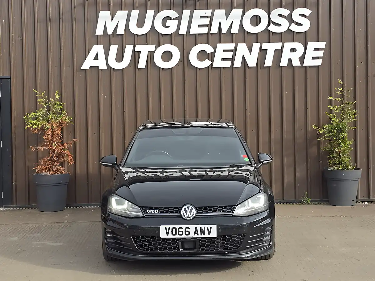 Used 2016 Volkswagen Golf Gtd Black - Interior and Exterior details 3