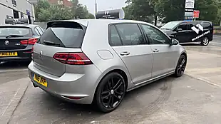 Used 2016 Volkswagen Golf Gtd Bluemotion Tech Silver - Interior and Exterior details 4