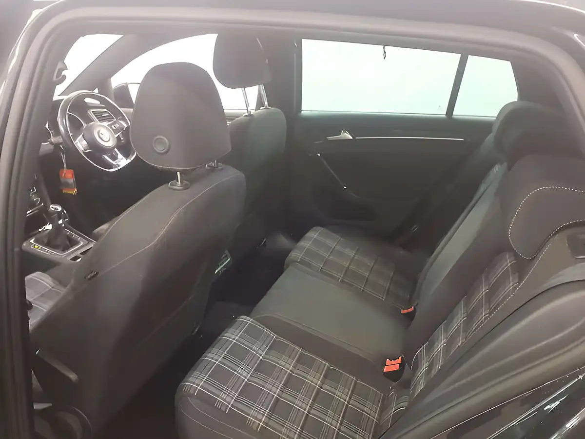 Used 2016 Volkswagen Golf Gtd Carbon Grey - Interior and Exterior details 13