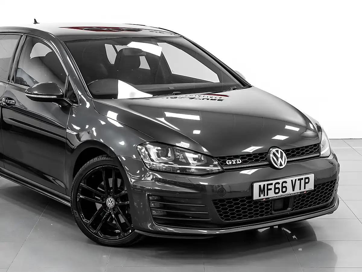 Used 2016 Volkswagen Golf Gtd Grey - Interior and Exterior details 8