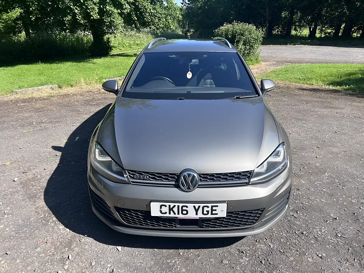 Used 2016 Volkswagen Golf Gtd Grey - Interior and Exterior details 9