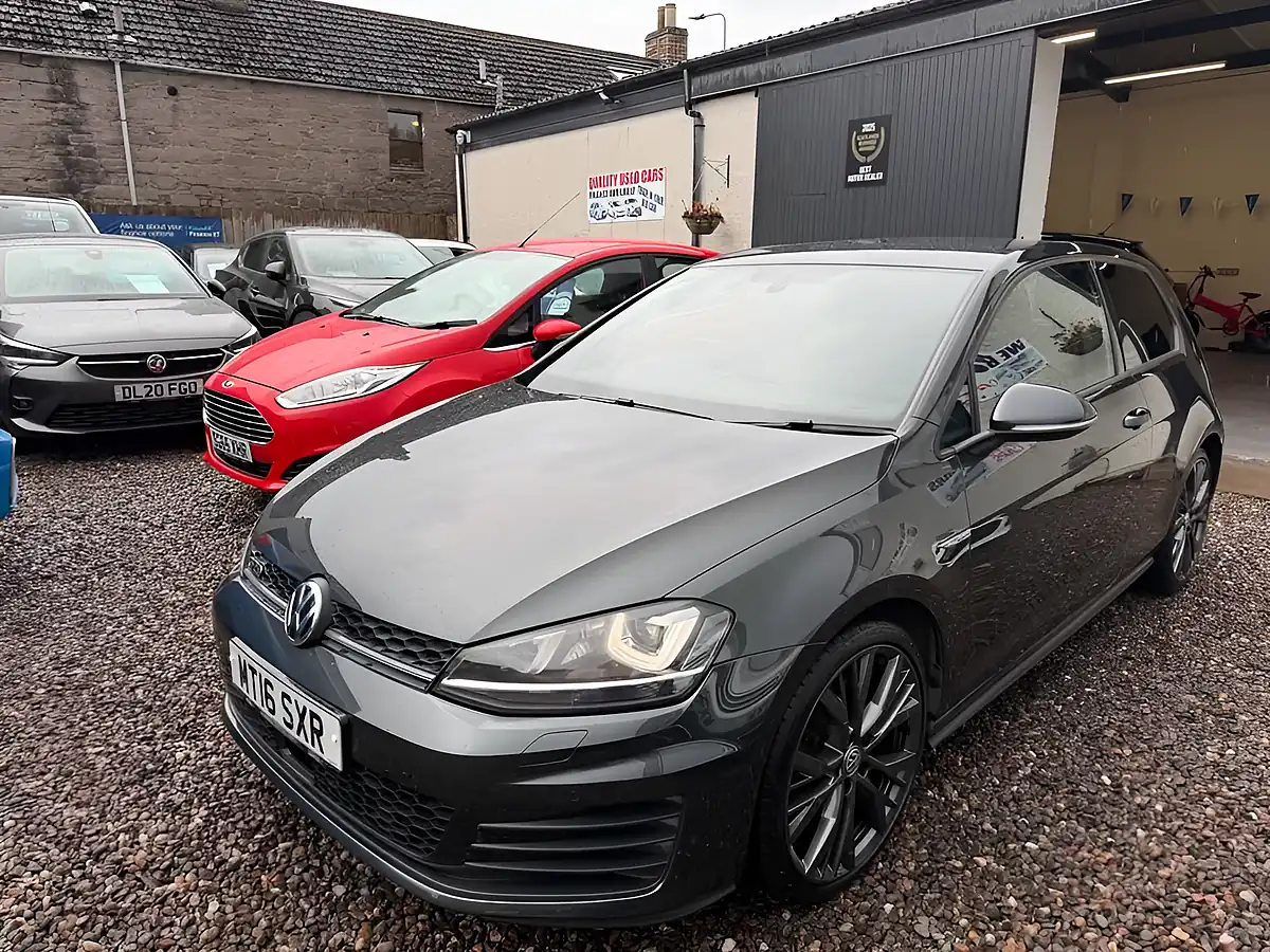 Used 2016 Volkswagen Golf Gtd Grey - Interior and Exterior details 2