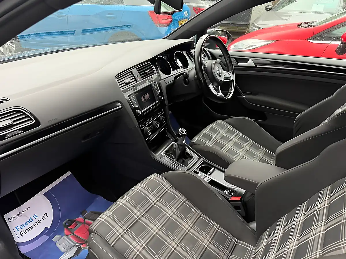Used 2016 Volkswagen Golf Gtd Grey - Interior and Exterior details 7