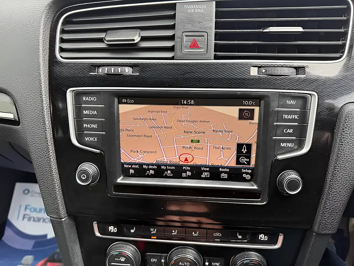 Used 2016 Volkswagen Golf Gtd Grey - Interior and Exterior details 8