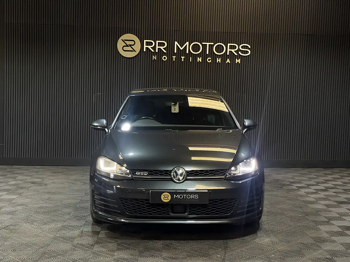 Used 2016 Volkswagen Golf Gtd Grey - Interior and Exterior details 8
