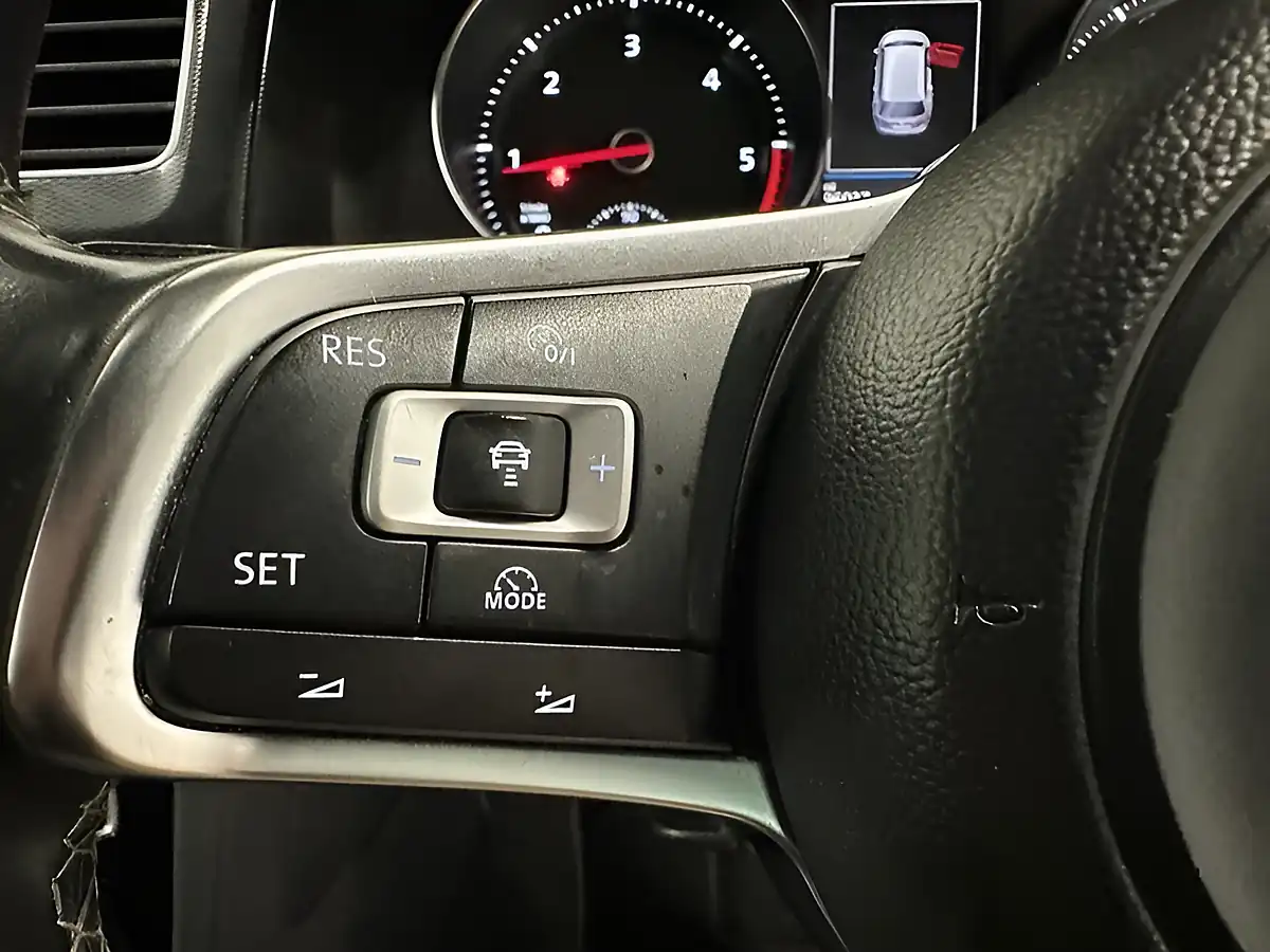 Used 2016 Volkswagen Golf Gtd (nav) Grey - Interior and Exterior details 12