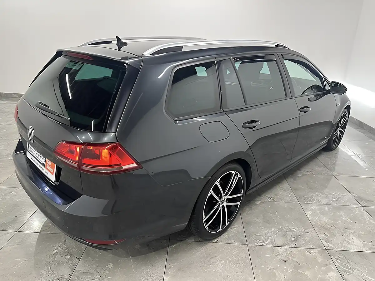 Used 2016 Volkswagen Golf Gtd (nav) Grey - Interior and Exterior details 6