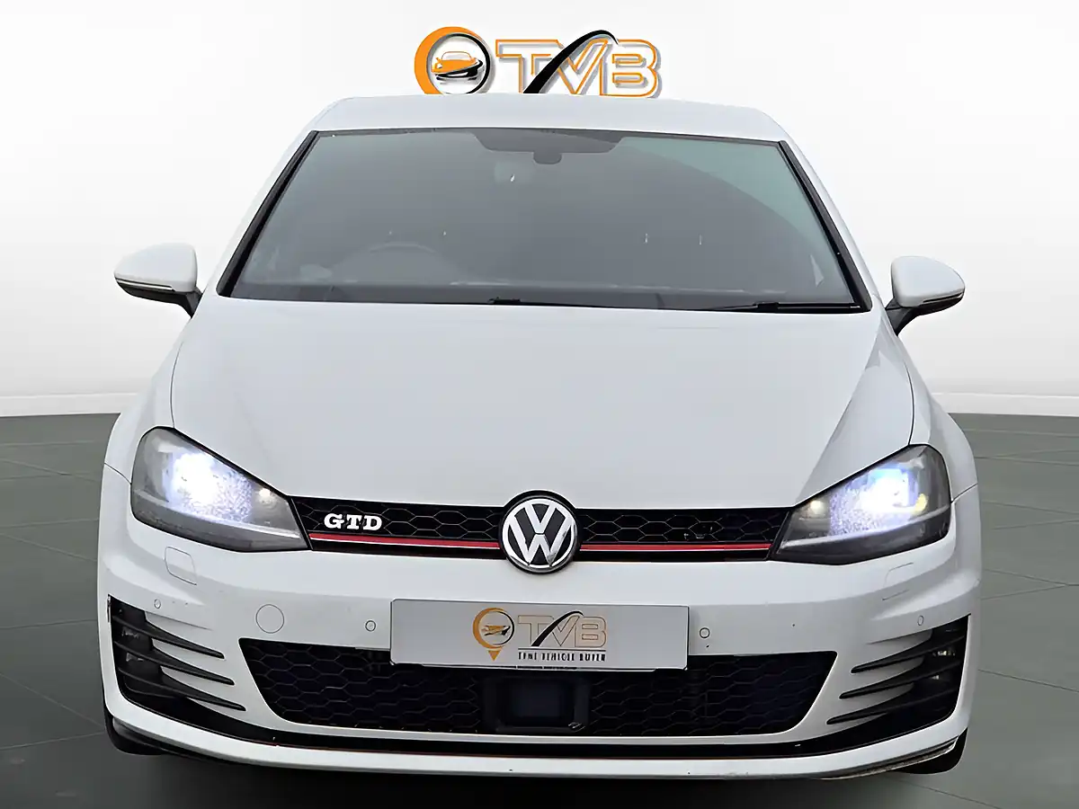 Used 2016 Volkswagen Golf Gtd Pure White - Interior and Exterior details 17