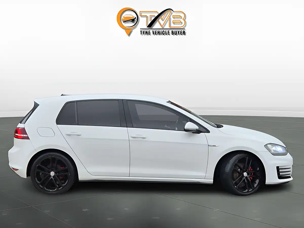 Used 2016 Volkswagen Golf Gtd Pure White - Interior and Exterior details 2