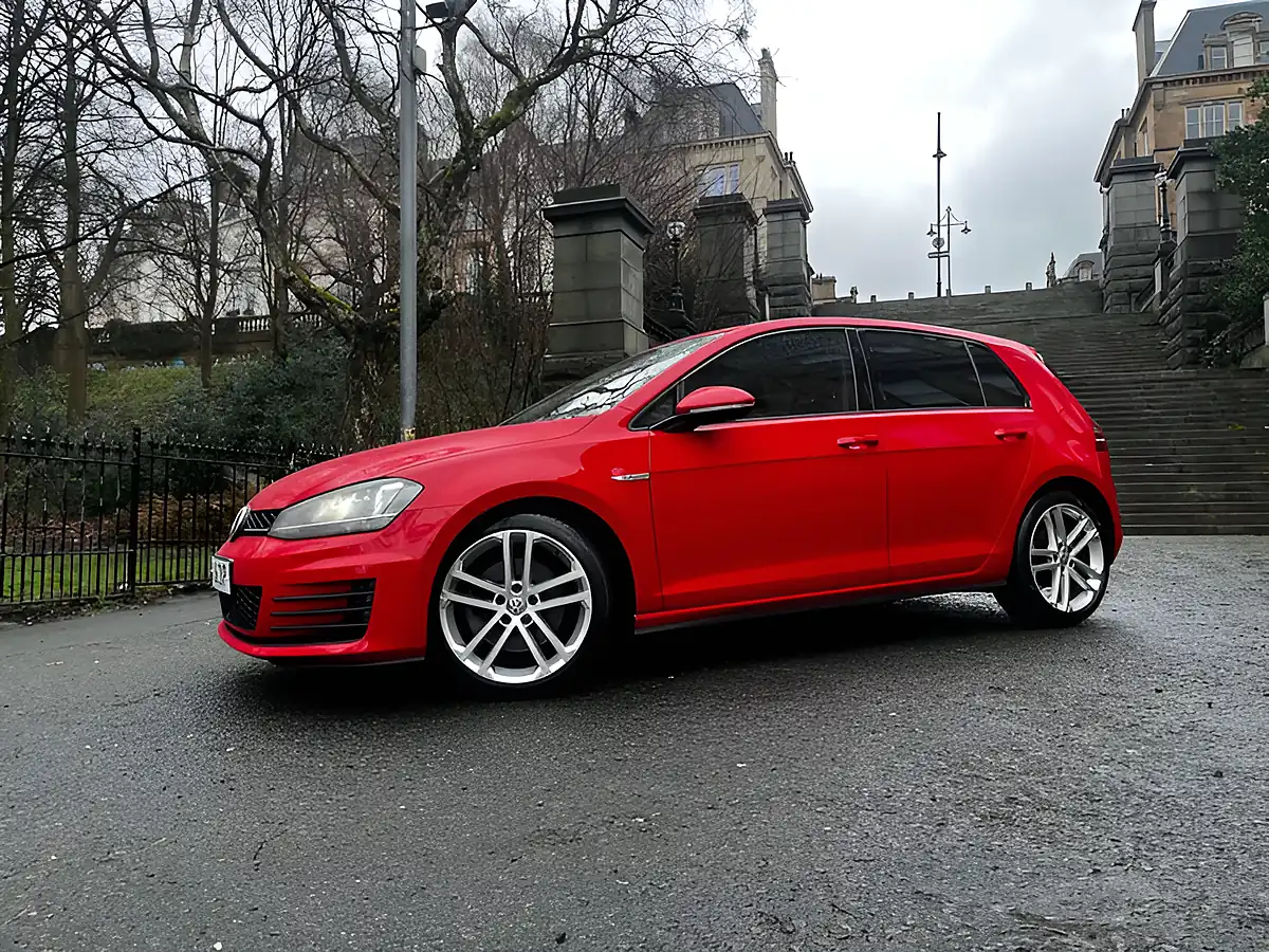 Used 2016 Volkswagen Golf Gtd Red - Interior and Exterior details 19