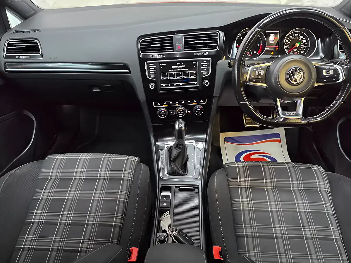 Used 2016 Volkswagen Golf Gtd Red - Interior and Exterior details 11