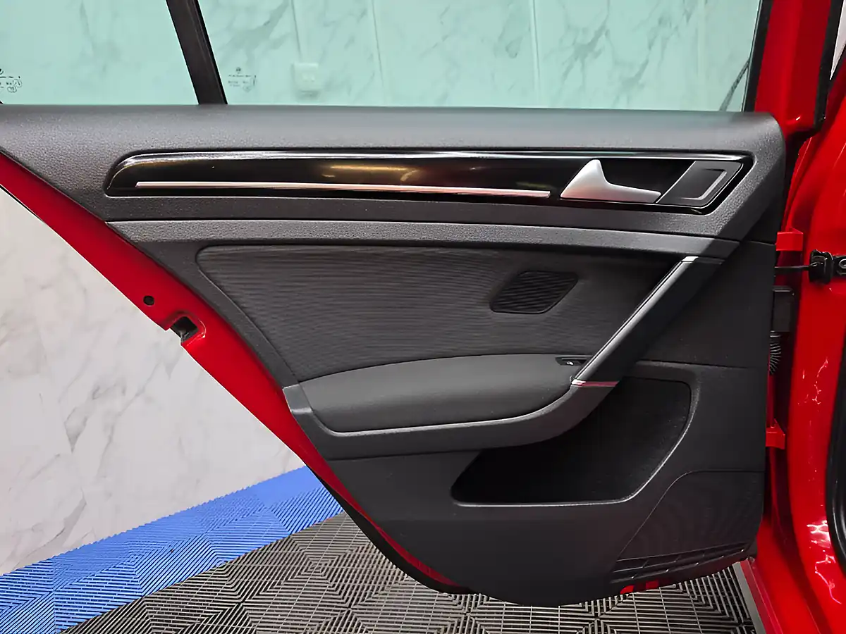 Used 2016 Volkswagen Golf Gtd Red - Interior and Exterior details 19