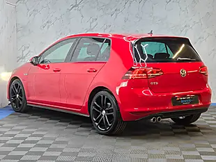 Used 2016 Volkswagen Golf Gtd Red - Interior and Exterior details 7