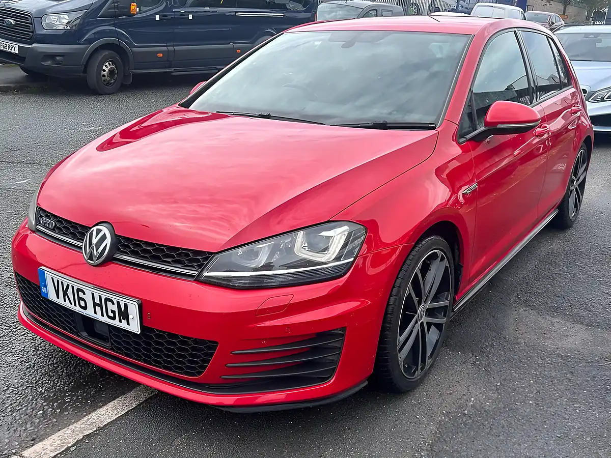 Used 2016 Volkswagen Golf Gtd Red - Interior and Exterior details 11