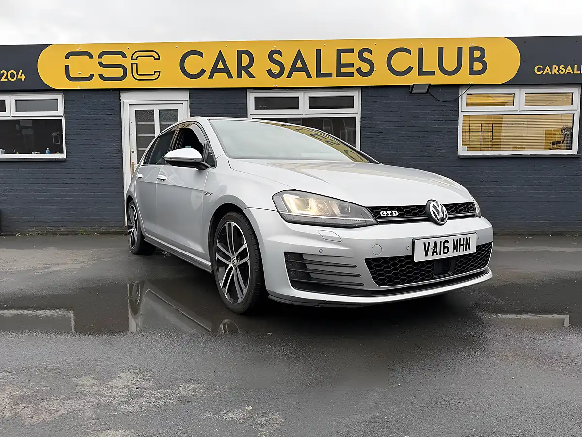 Used 2016 Volkswagen Golf Gtd Silver - Front View