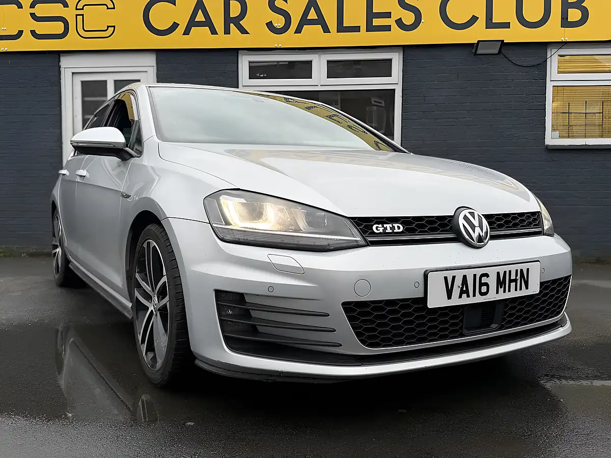 Used 2016 Volkswagen Golf Gtd Silver - Interior and Exterior details 10